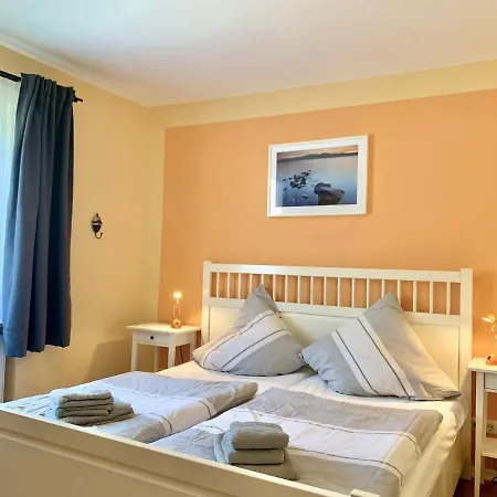 1 Im Hausduenenbake *